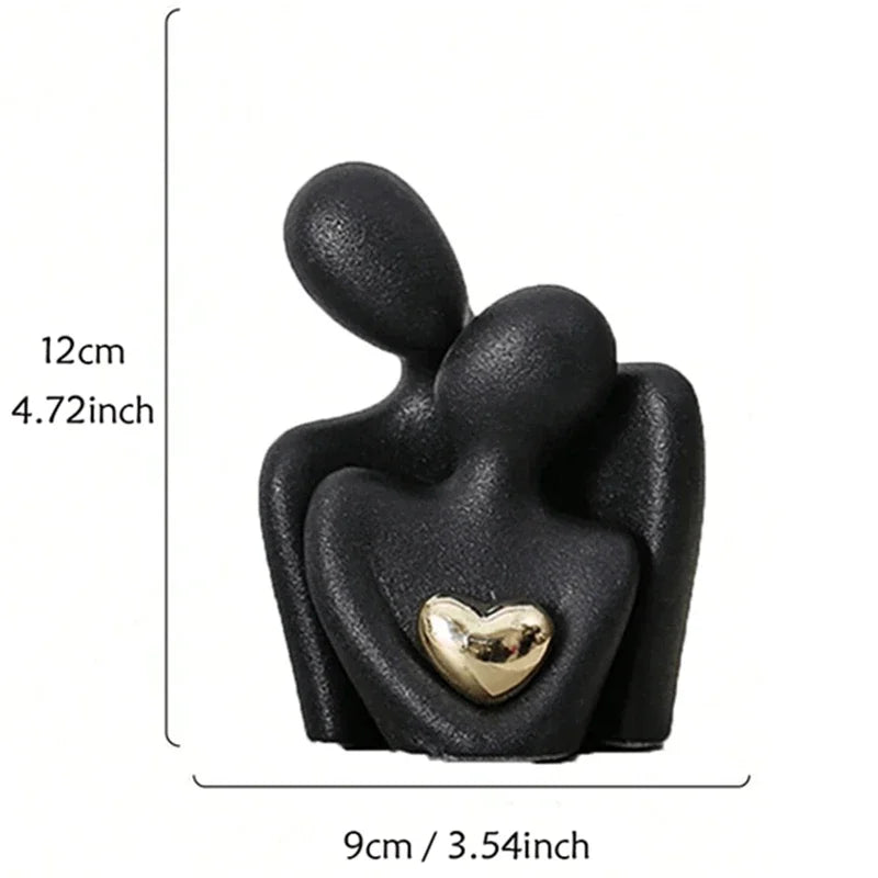 Black Couple Embrace figurine size chart: 12cm tall, 9cm wide